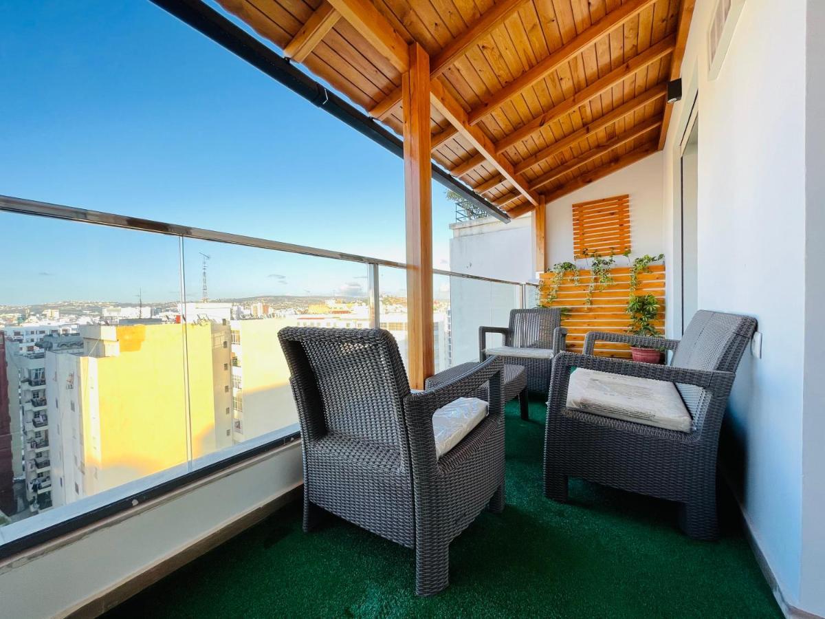 Zen Apartment In The Center Of Tangier Bagian luar foto