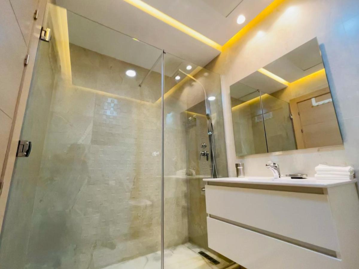 Zen Apartment In The Center Of Tangier Bagian luar foto